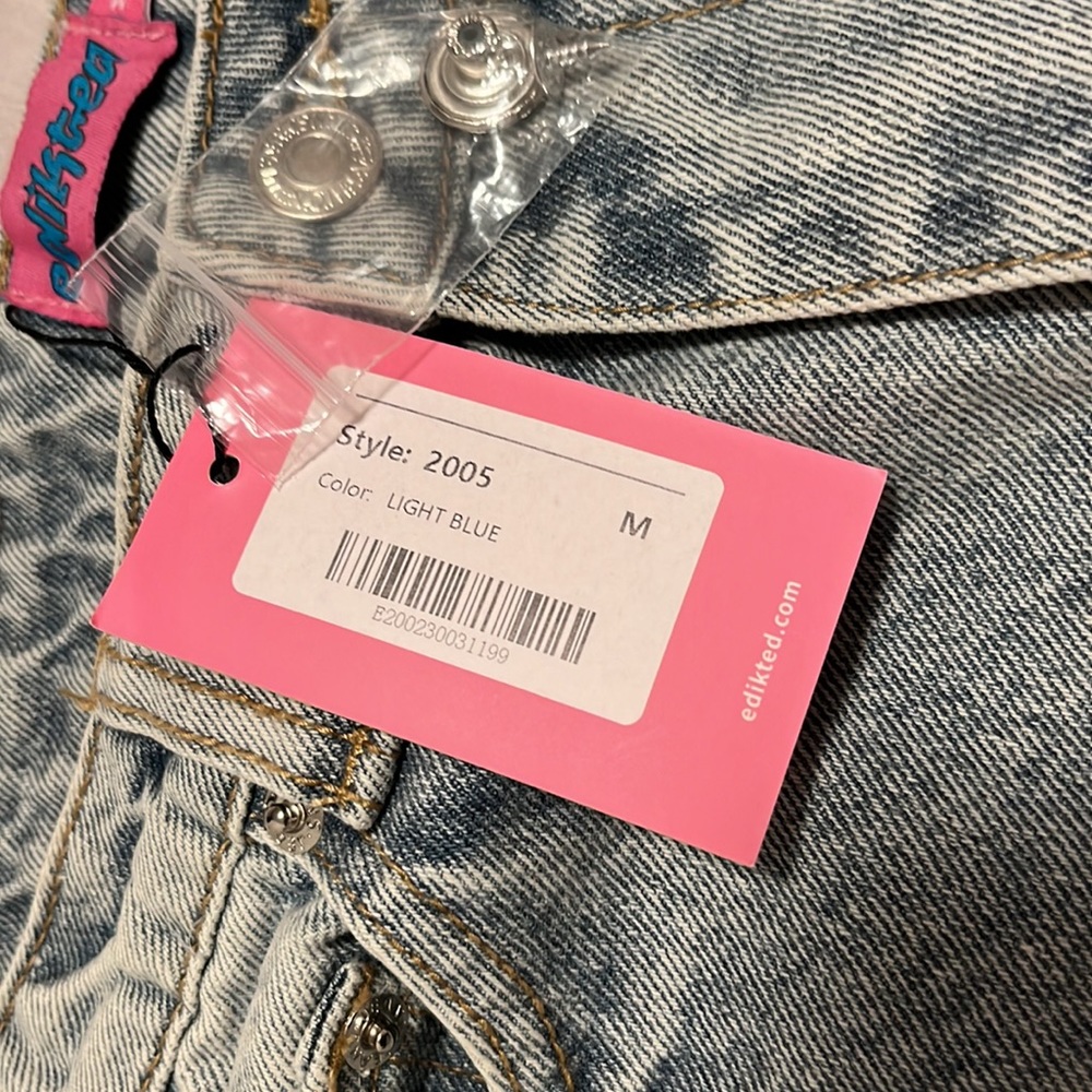 Edikted Wide or Die Ripped Jeans - Picture 5 of 9